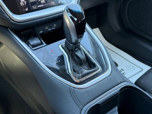 Used 2021 Subaru Outback Premium image 31