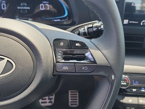 New 2026 Hyundai Elantra SEL Sport FWD image 8