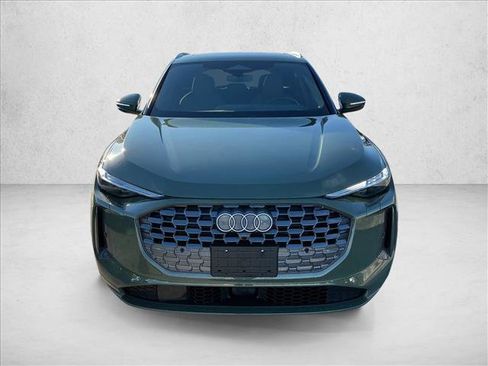 Used 2025 Audi Q5 Prestige image 2