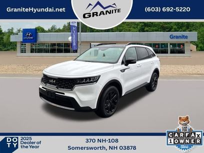Used 2022 Kia Sorento S w/ Panoramic Sunroof Package