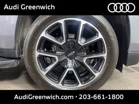 Used 2022 Chevrolet Tahoe RST w/ Luxury Package AWD/4WD image 9