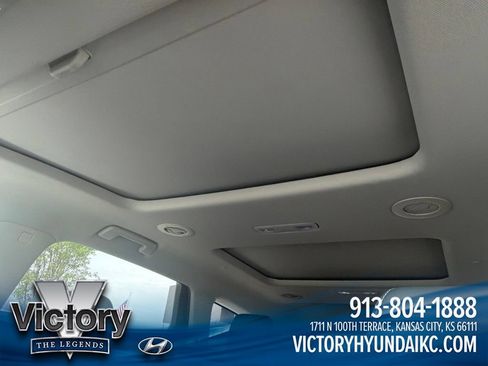 Used 2021 Buick Enclave Premium w/ Sun and Sites Package AWD/4WD image 13