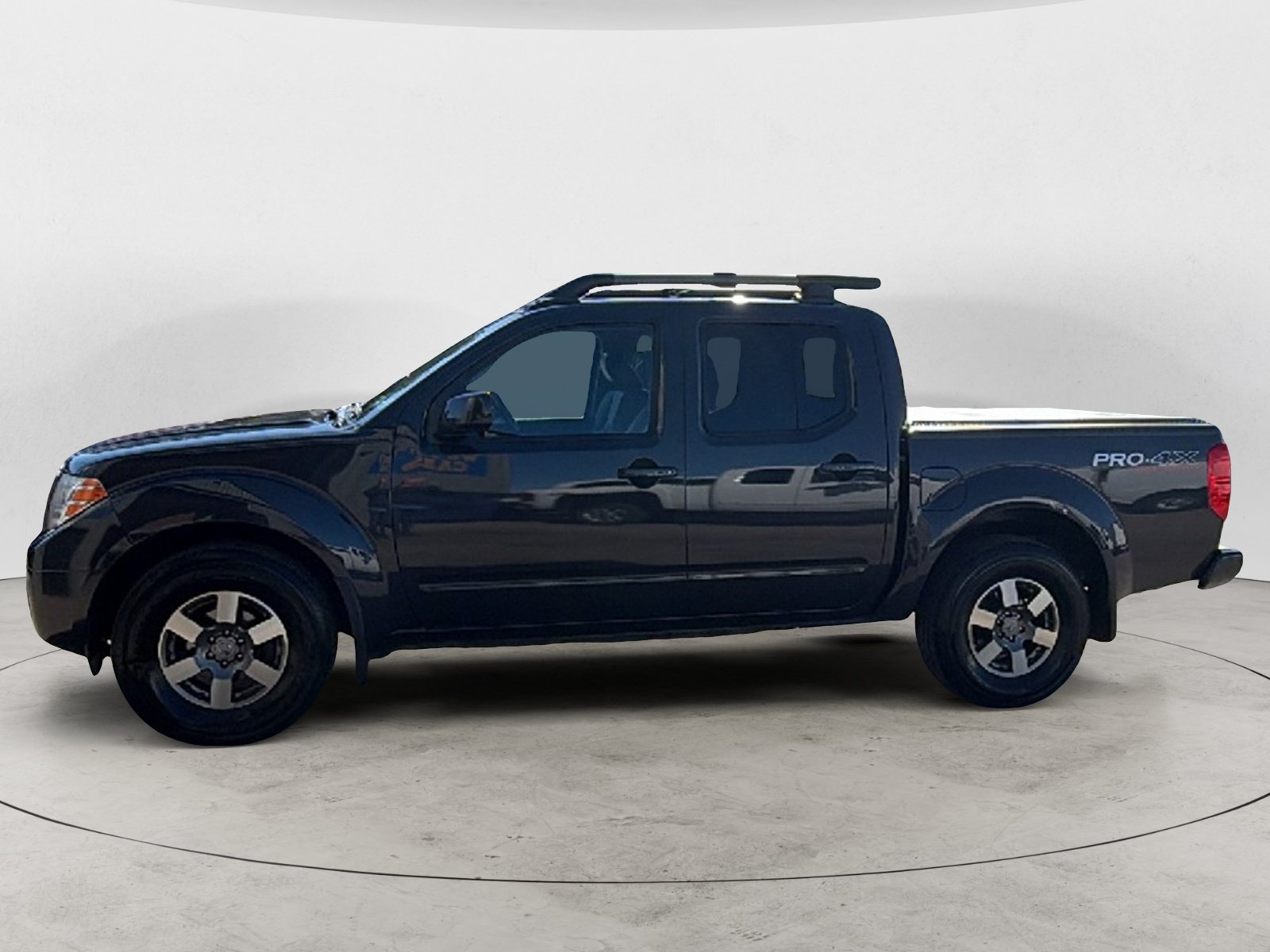 Used 2012 Nissan Frontier PRO-4X w/ Pro-4x Luxury Pkg AWD/4WD image 3