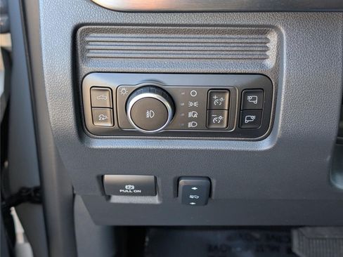 Used 2026 Ford F450 Lariat AWD/4WD image 23