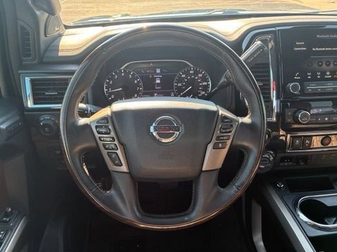 Certified 2021 Nissan Titan Platinum Reserve w/ Moonroof Package AWD/4WD image 17
