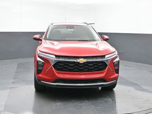 New 2026 Chevrolet Trax LT w/ Driver Confidence Package image 8