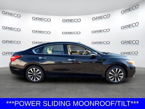 Used 2016 Nissan Altima 2.5 SV w/ Convenience Package FWD image 8