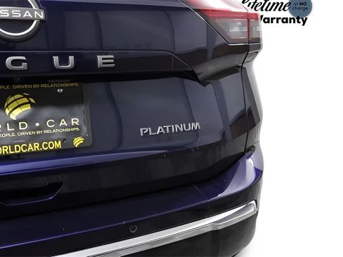 Used 2024 Nissan Rogue Platinum w/ Platinum Premium Package FWD image 37