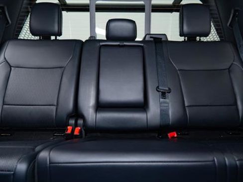 Used 2025 Ford F150 Lariat image 35