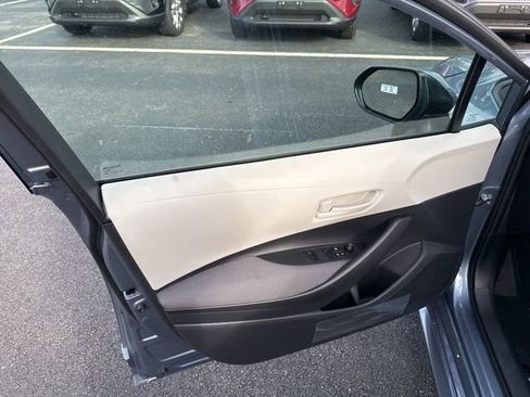 New 2026 Toyota Corolla LE image 5