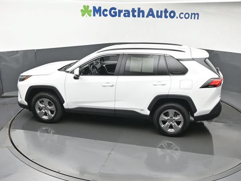 Used 2023 Toyota RAV4 LE AWD/4WD image 25