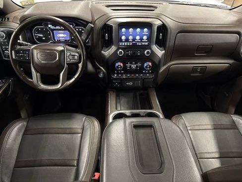 Used 2020 GMC Sierra 2500 Denali w/ Denali Ultimate Package AWD/4WD image 23