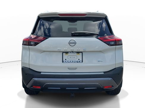 Used 2023 Nissan Rogue SL w/ SL Premium Package image 5