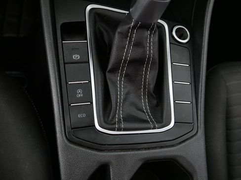 Used 2024 Volkswagen Jetta S FWD image 29