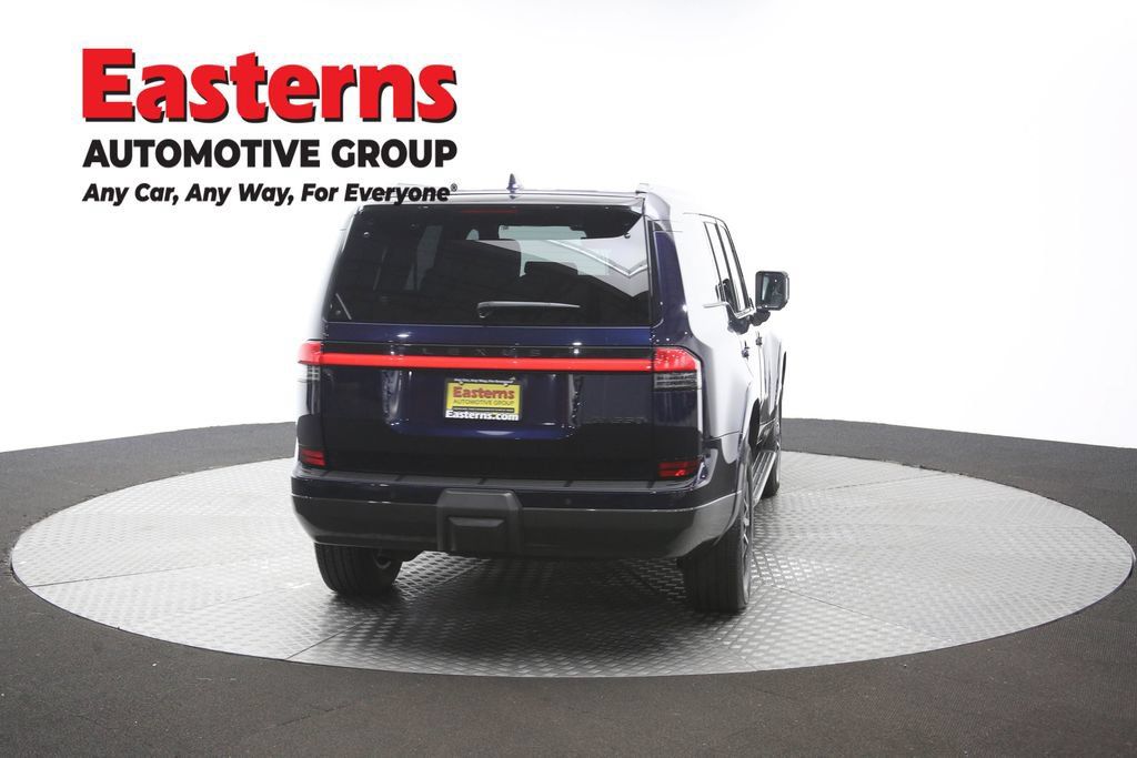 Used 2025 Lexus GX 550 w/ Accessory Package (2T) AWD/4WD image 44