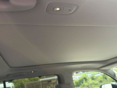 Used 2023 Jeep Wagoneer Series II w/ Convenience Group I AWD/4WD image 39