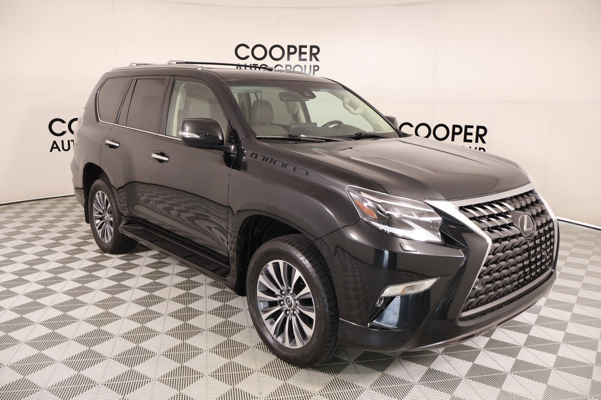 Used 2023 Lexus GX 460 Luxury w/ Accessory Package AWD/4WD image 1