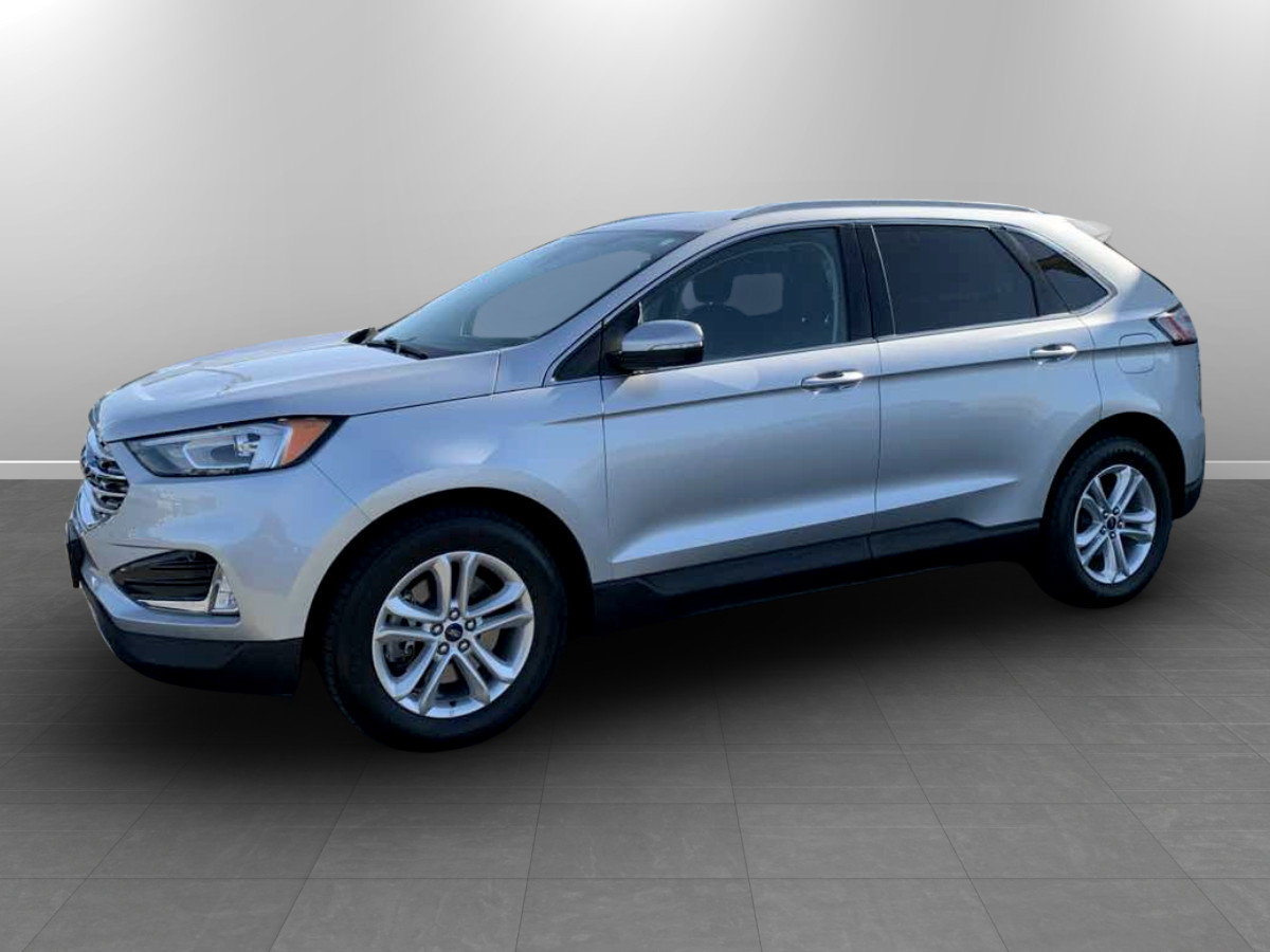 Used 2019 Ford Edge SEL AWD/4WD image 3