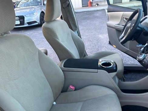 Used 2012 Toyota Prius V Two image 20
