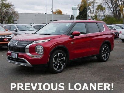 Used 2025 Mitsubishi Outlander SE