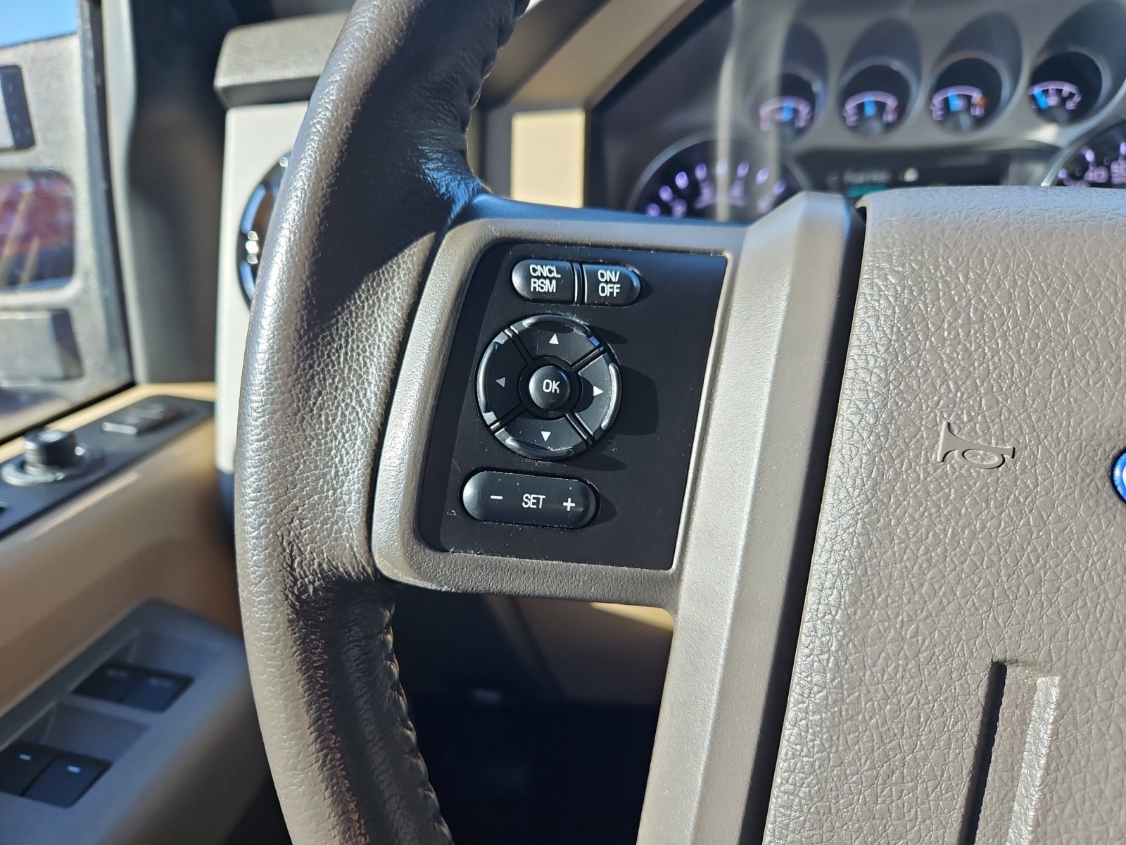 Used 2016 Ford F350 Lariat AWD/4WD image 31