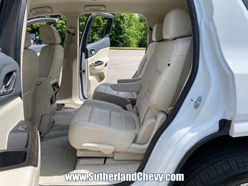 Used 2023 GMC Acadia Denali AWD/4WD image 40