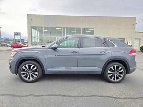 Certified 2023 Volkswagen Atlas Cross Sport SEL Premium R-Line image 3