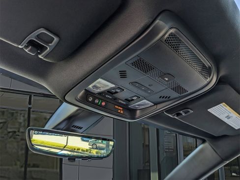 New 2025 Cadillac XT5 Sportv w/ Technology Package image 33