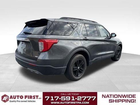 Used 2020 Ford Explorer XLT w/ Equipment Group 202A image 3