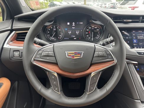 New 2025 Cadillac XT5 Premium Luxury w/ Technology Package image 23