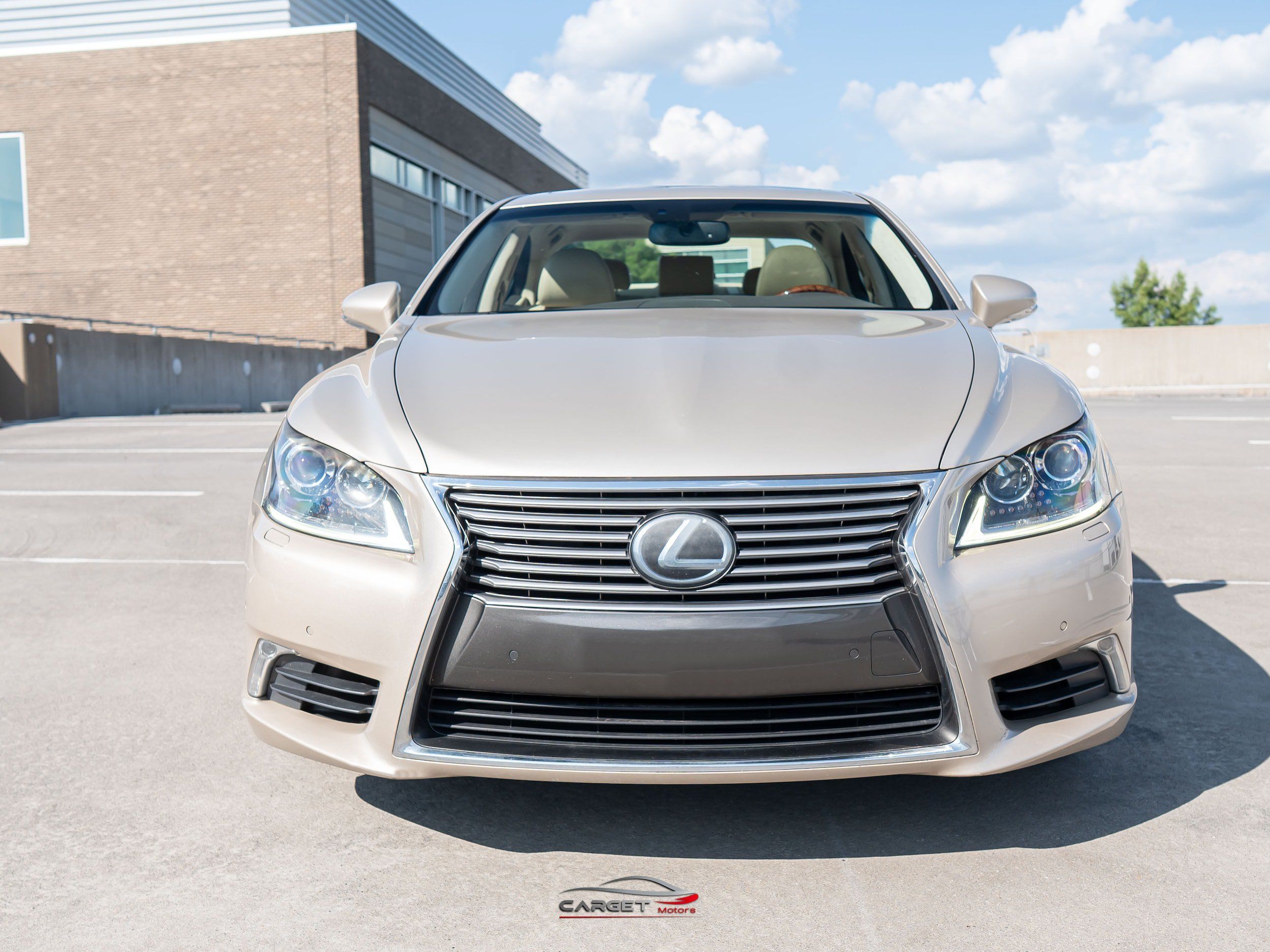 Used 2015 Lexus LS 460 AWD w/ Comfort Package image 2