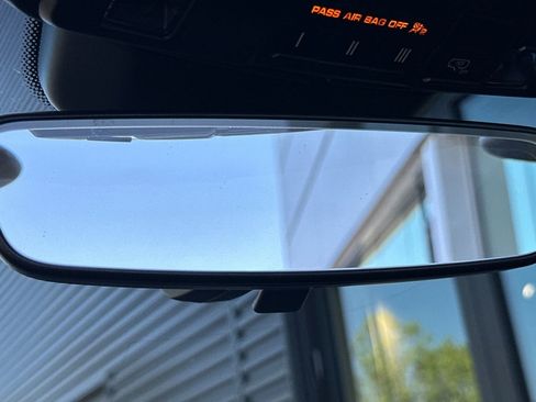 Used 2023 Porsche 718 Boxster Spyder RWD image 21