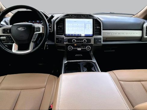 Used 2022 Ford F350 Lariat AWD/4WD image 19