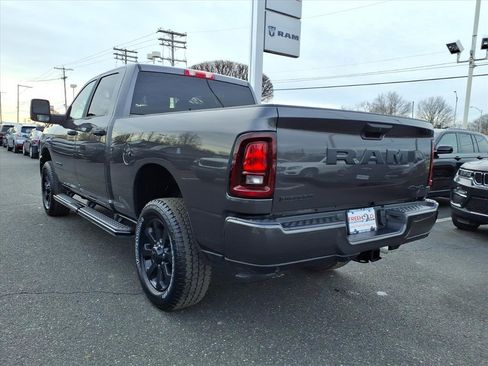 Used 2025 RAM 2500 Big Horn image 4
