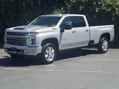 Used 2022 Chevrolet Silverado 3500 LTZ w/ LTZ Plus Package AWD/4WD image 4