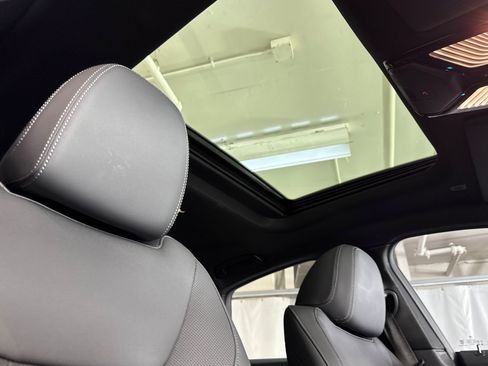 Used 2025 BMW i4 eDrive40 w/ Premium Package RWD image 26