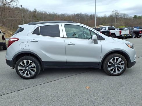 Used 2022 Buick Encore Preferred w/ Safety Package AWD/4WD image 10