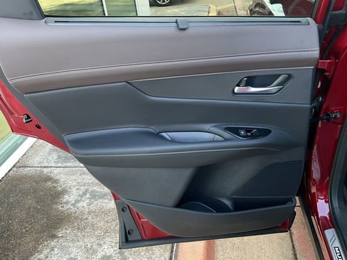 New 2026 Nissan Murano Platinum image 18