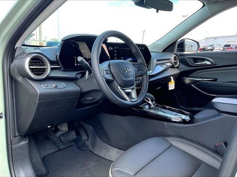 New 2026 Chevrolet Trax ACTIV w/ Driver Confidence Package FWD image 8