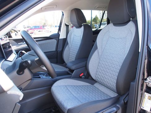 Used 2026 Volkswagen Tiguan S image 16