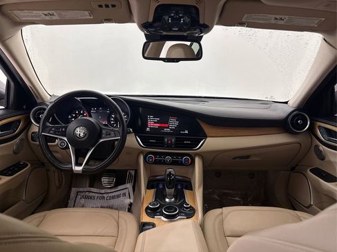Used 2019 Alfa Romeo Giulia Ti w/ Quick Order Package 22Z Lusso RWD image 40