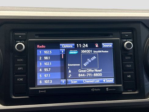 Used 2016 Toyota Tacoma SR5 image 9