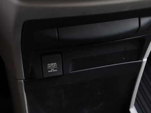 Used 2018 Honda Odyssey EX-L image 16