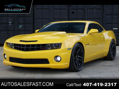 Used 2010 Chevrolet Camaro SS w/ RS Package RWD image 1