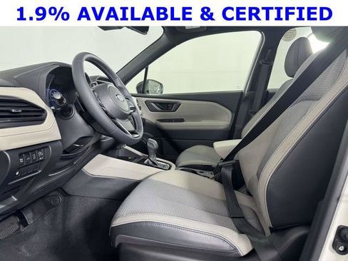 Used 2025 Subaru Forester Premium image 4