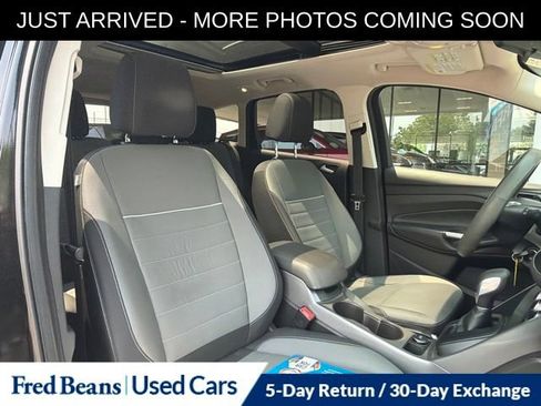 Used 2015 Ford Escape SE FWD image 16