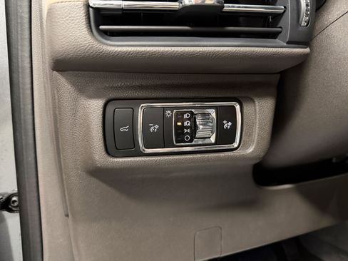 Used 2023 Lincoln Corsair Reserve w/ Equipment Group 201A image 19