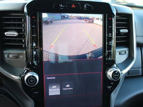 Used 2025 RAM 2500 Laramie w/ Sport Appearance Package image 25