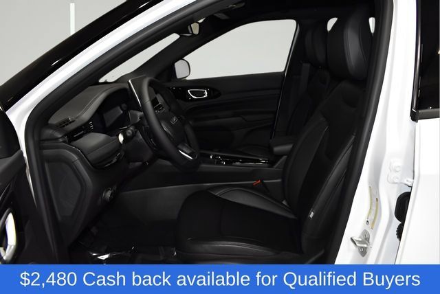 New 2026 Jeep Compass Limited w/ Sun, Sound & Navigation Group AWD/4WD image 12