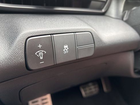 Certified 2025 Hyundai Elantra Sport FWD image 23